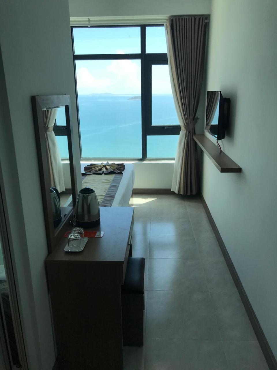 Praywish Seaview Apartments Nha Trang Exteriör bild