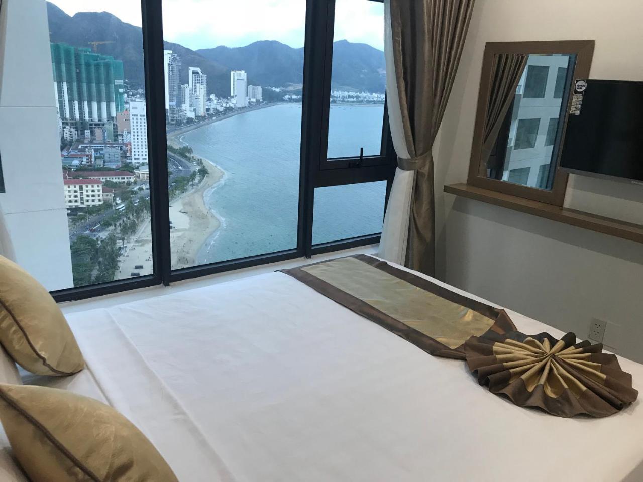 Praywish Seaview Apartments Nha Trang Exteriör bild